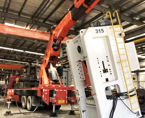 武胜提升工作效率，选择优质折臂吊租赁服务