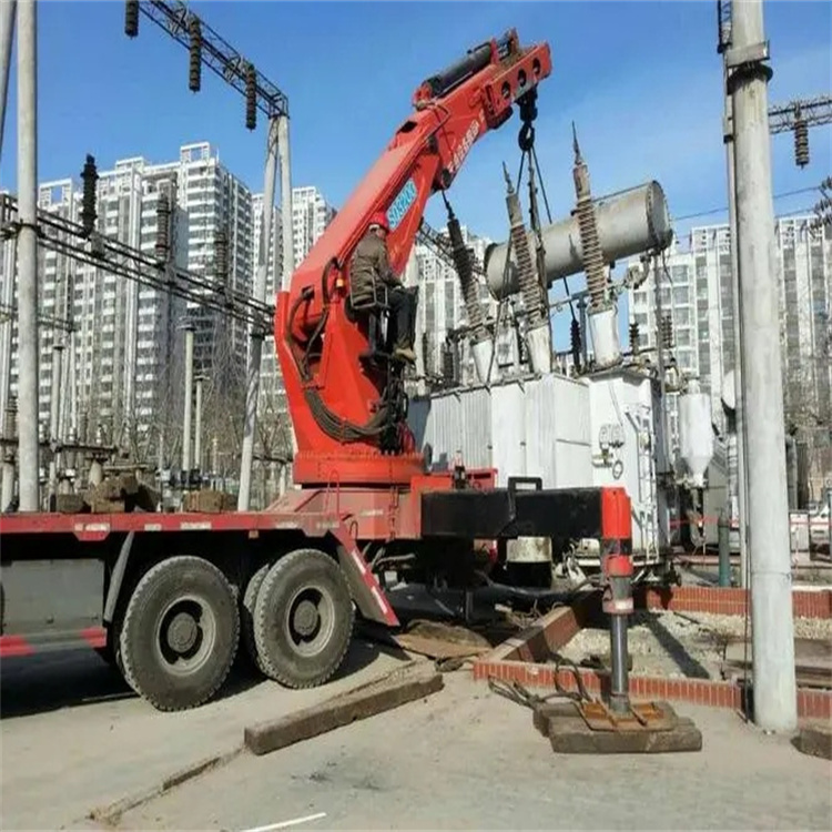 武胜就近吊车出租|工地厂房吊装设备租赁|24小时高效响应