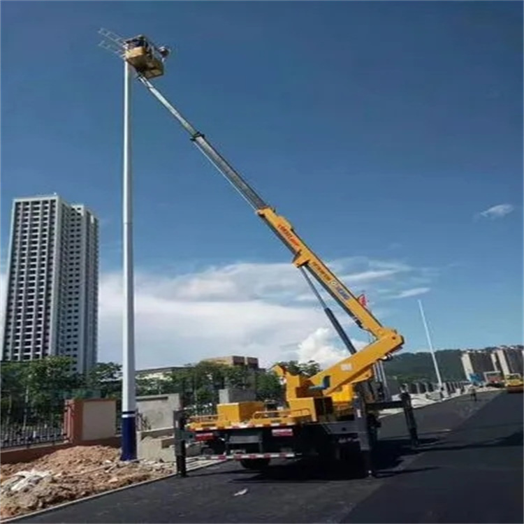 武胜维修路灯的曲臂升降车出租